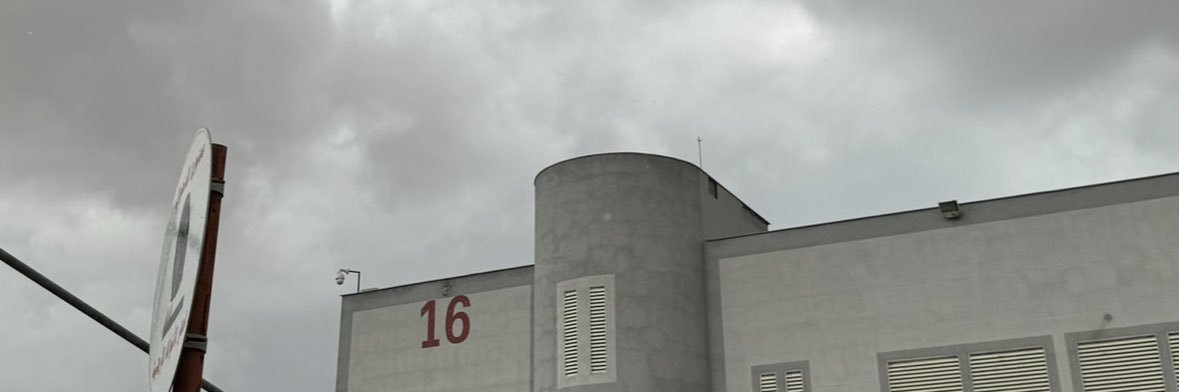 _1h511's profile banner image
