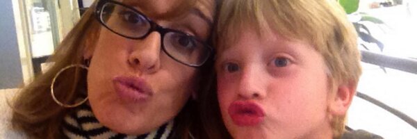 realLisaArch Profile Banner