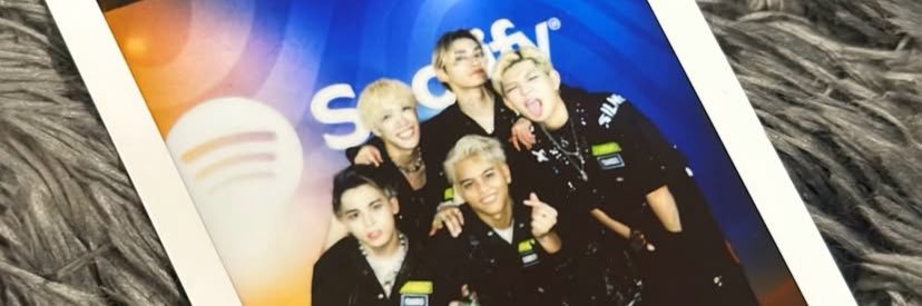 ユイ banner