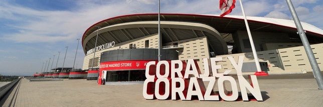 Cholo o muerte banner