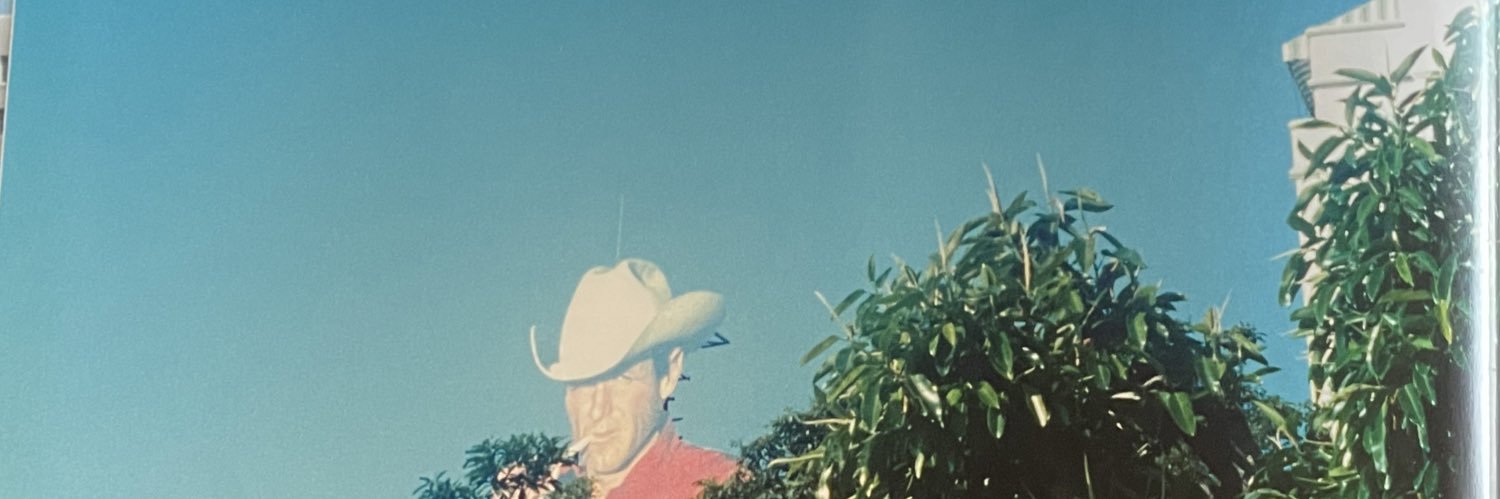 robincwillis's profile banner image