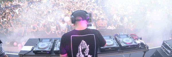 MACKINMIAMI Profile Banner