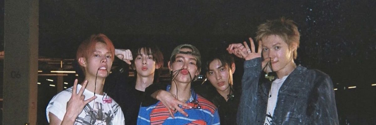 🛹 banner