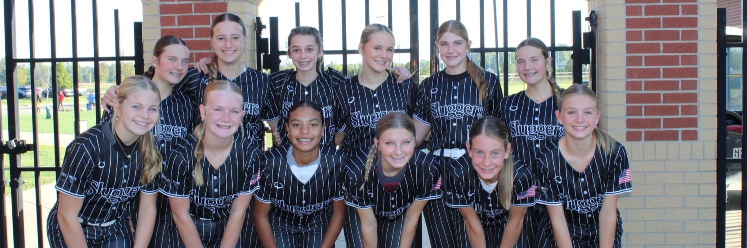 Louisville Lady Sluggers 2030 Huecker-Roberts banner