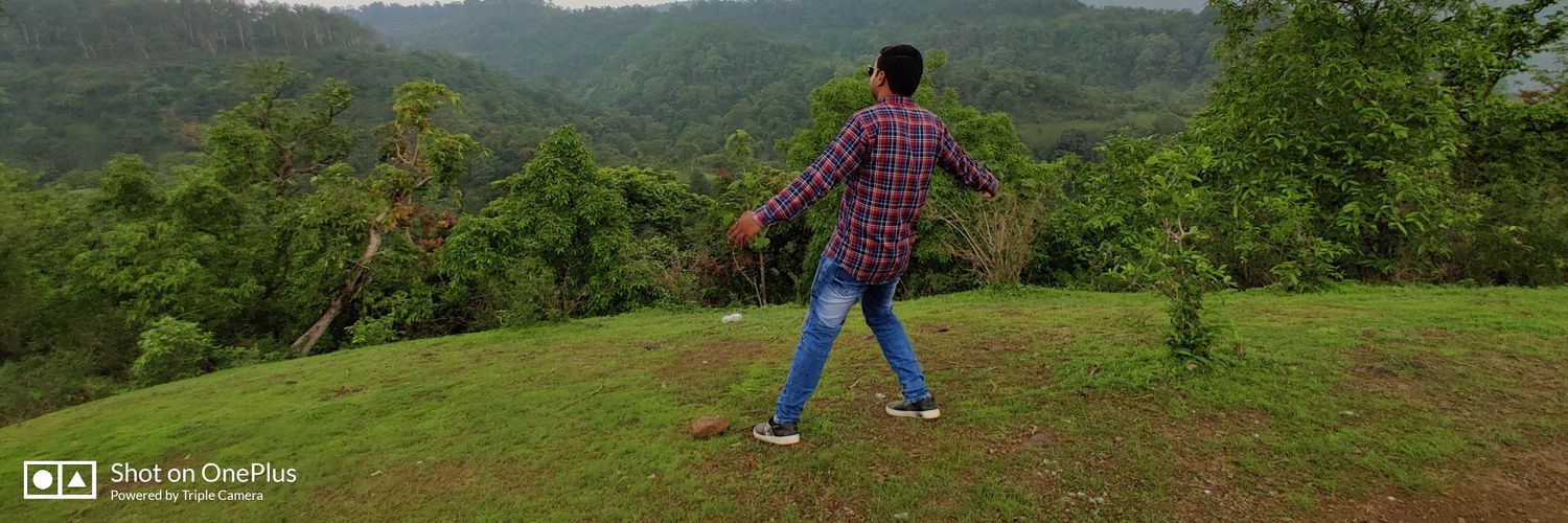 ursshakeeb's profile banner image