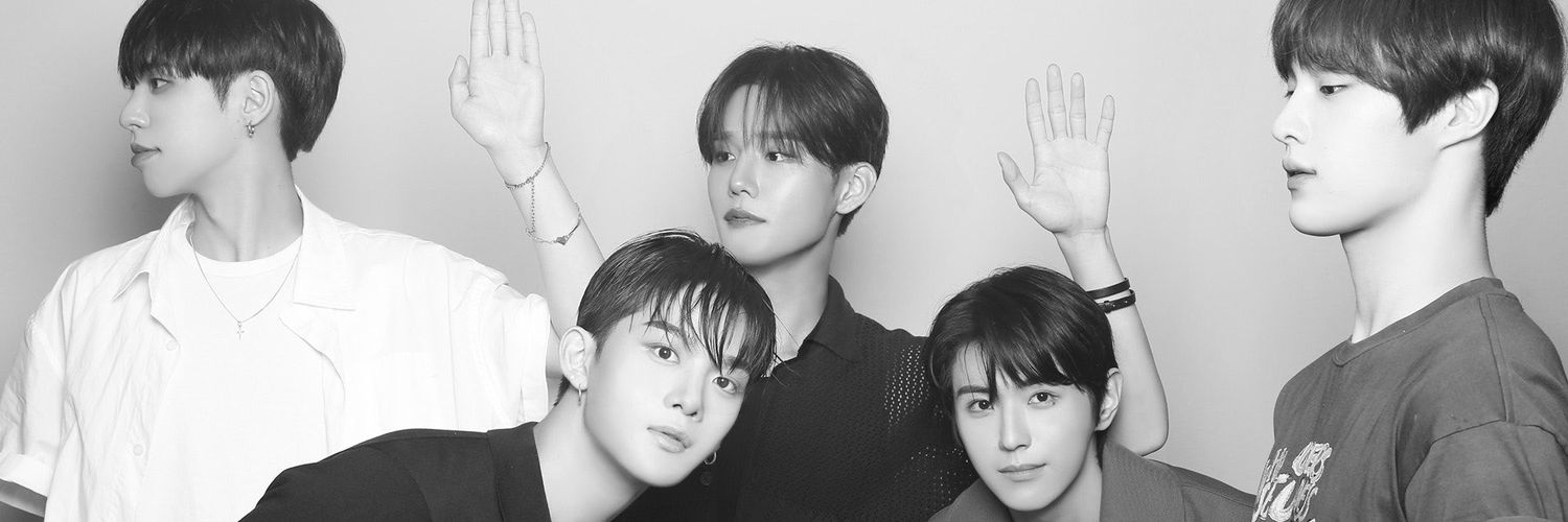 deepofmoncoeur's profile banner image