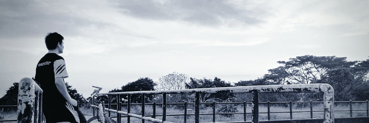 rahadenlb's profile banner image