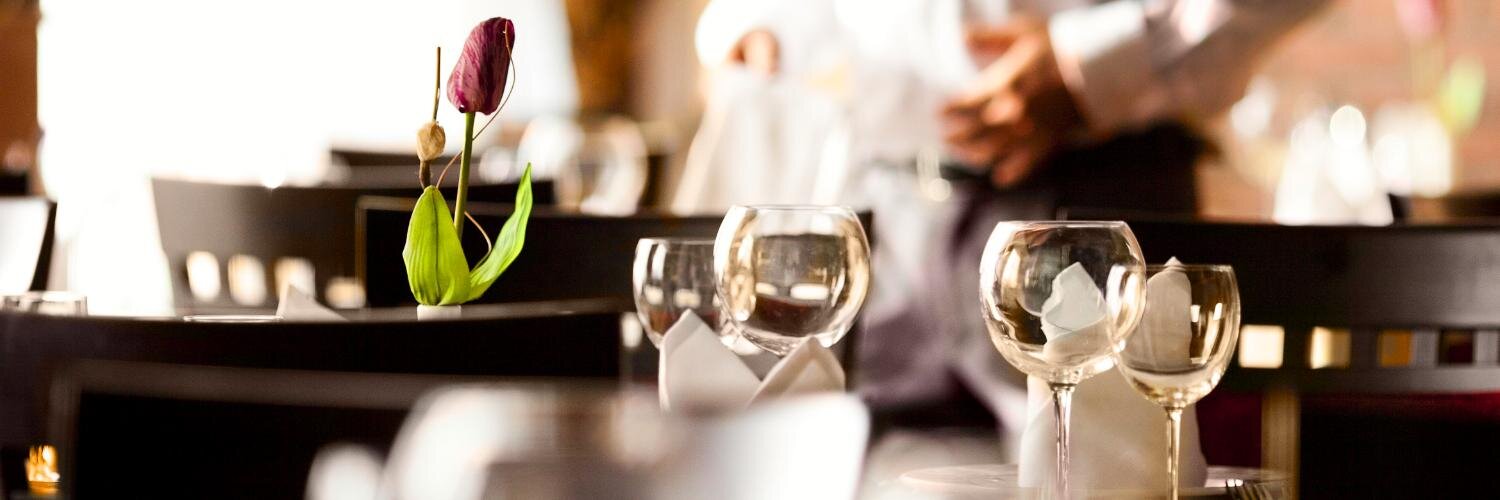 RH_restaurant's profile banner image