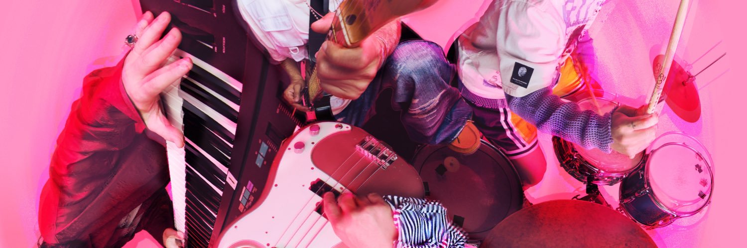 strangers_jp's profile banner image