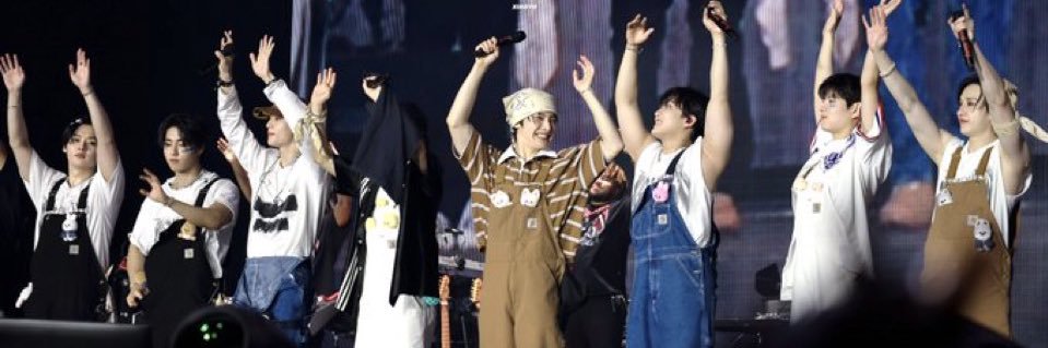 aien_208's profile banner image