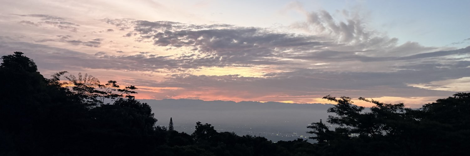 MARIACLEMENCIAA's profile banner image