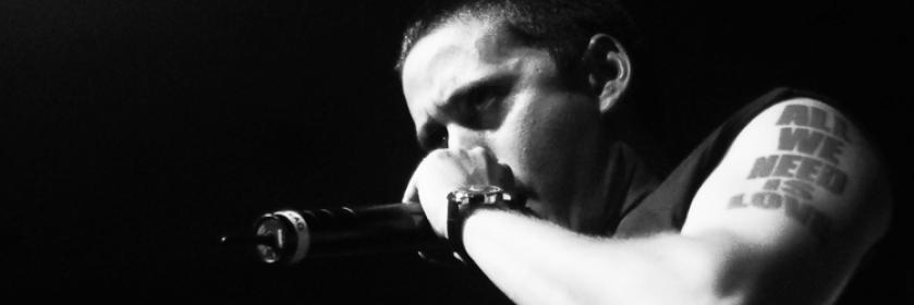 TaniiEscobar's profile banner image