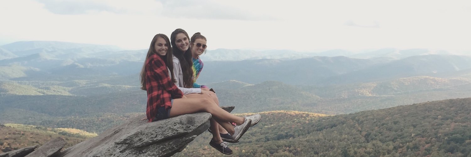 GabbyYsassi's profile banner image