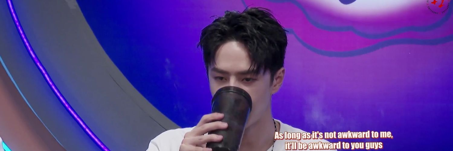 weiner soldier banner