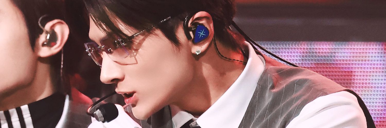 ต้าวยอนนุบนิบ🌻꒰ ꗭ ꒱ banner