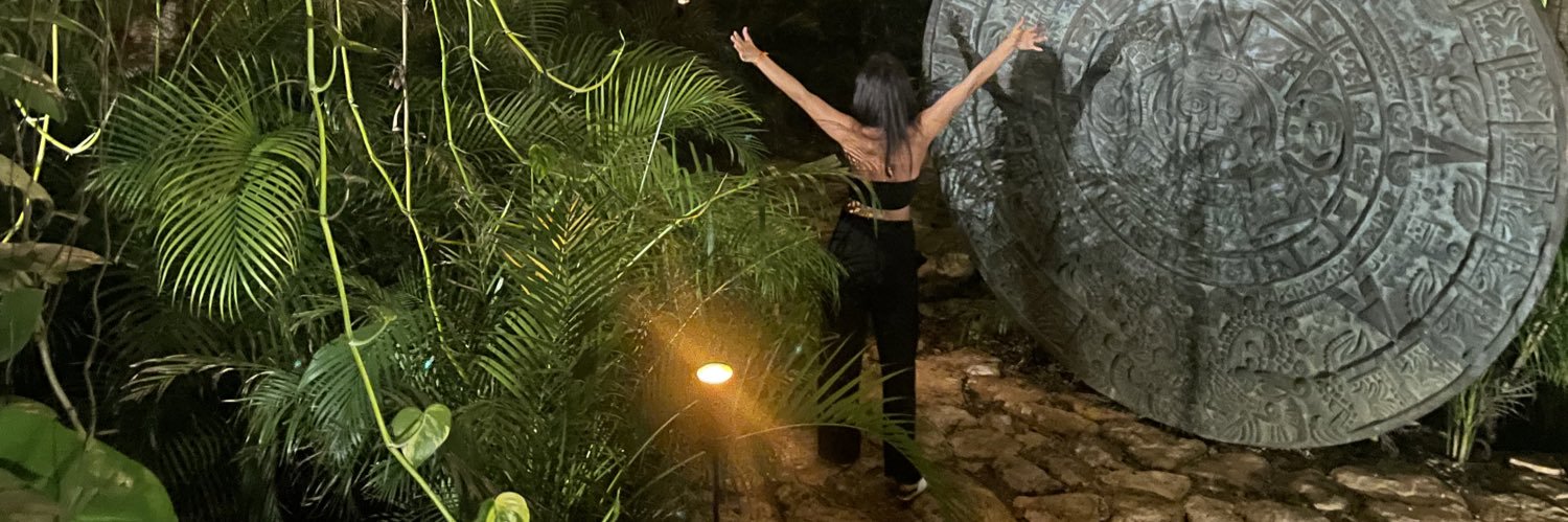 celestebacelli's profile banner image