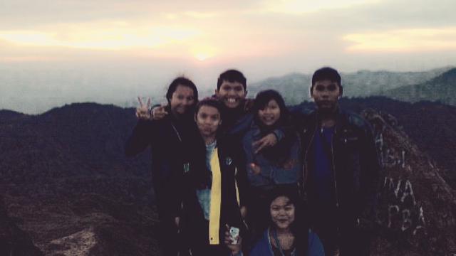 IndahPutriiy's profile banner image