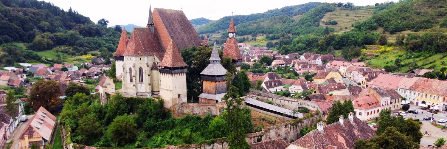 Monument Quest banner