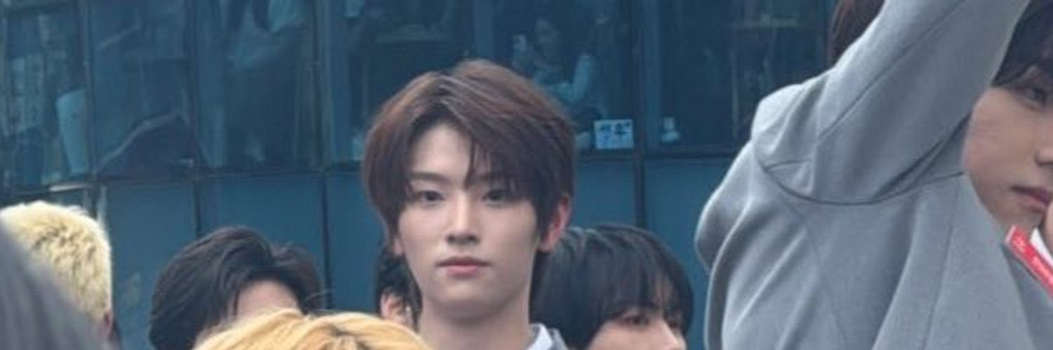 밋 banner