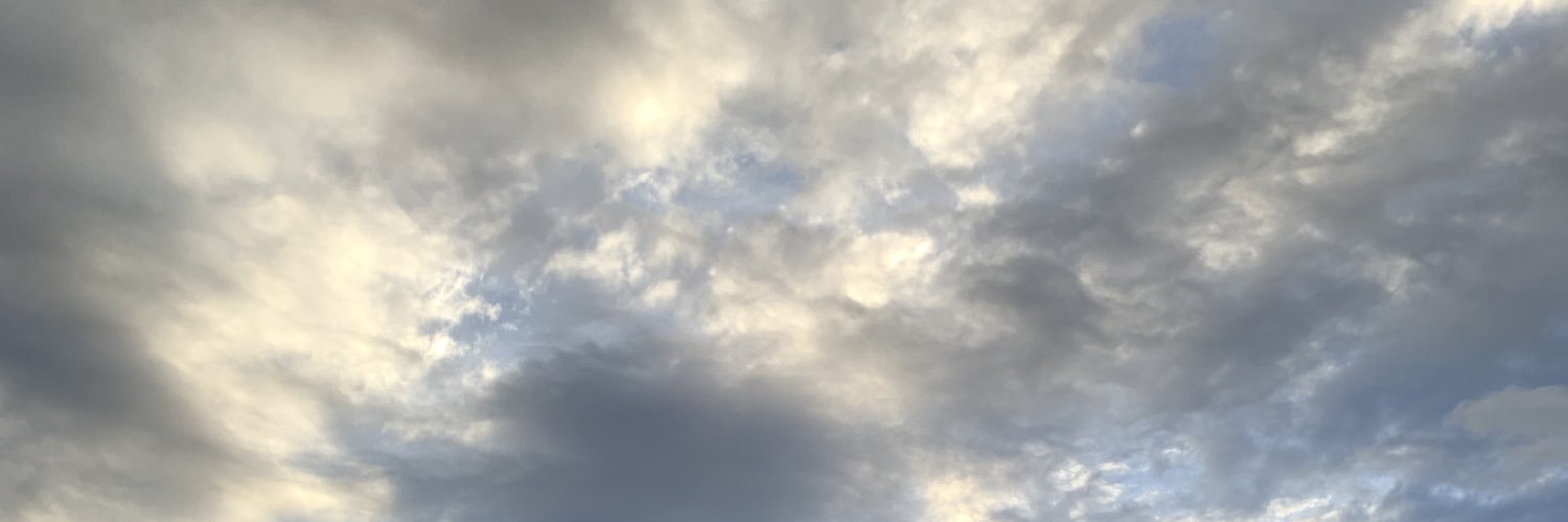 Ouiwix's profile banner image