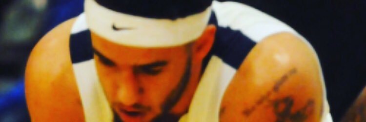 WHOS_GOT_32's profile banner image