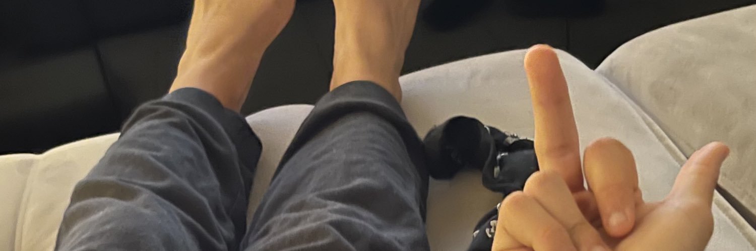 feetfvck's profile banner image
