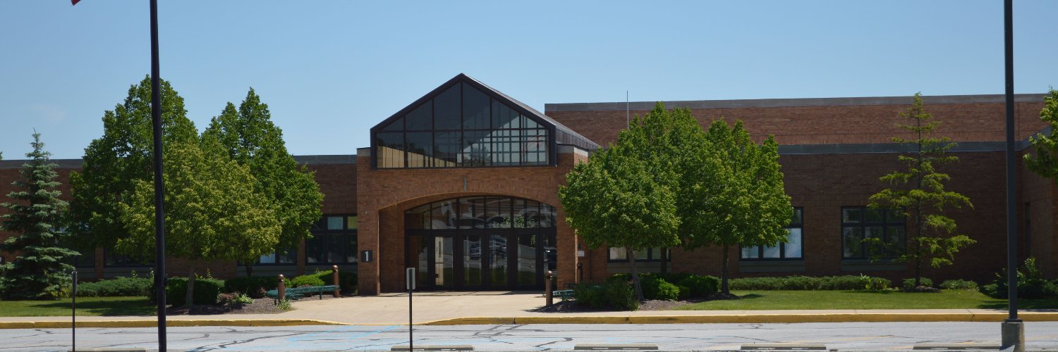 Summit Middle School banner