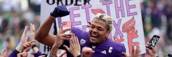 Delusional Alaskan Malamute Fan banner