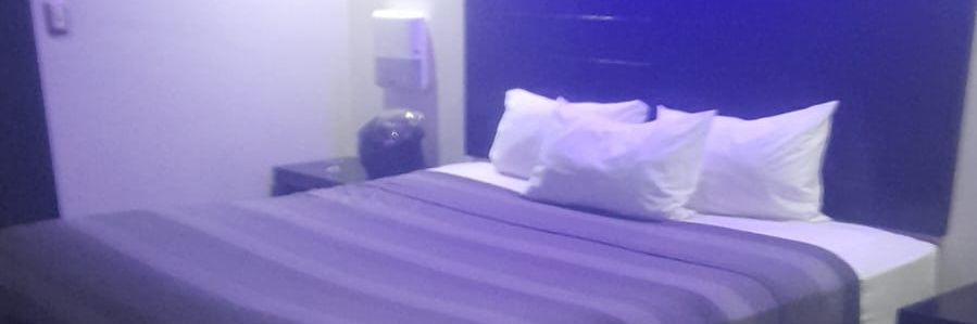 Cyndi_BBW40's profile banner image