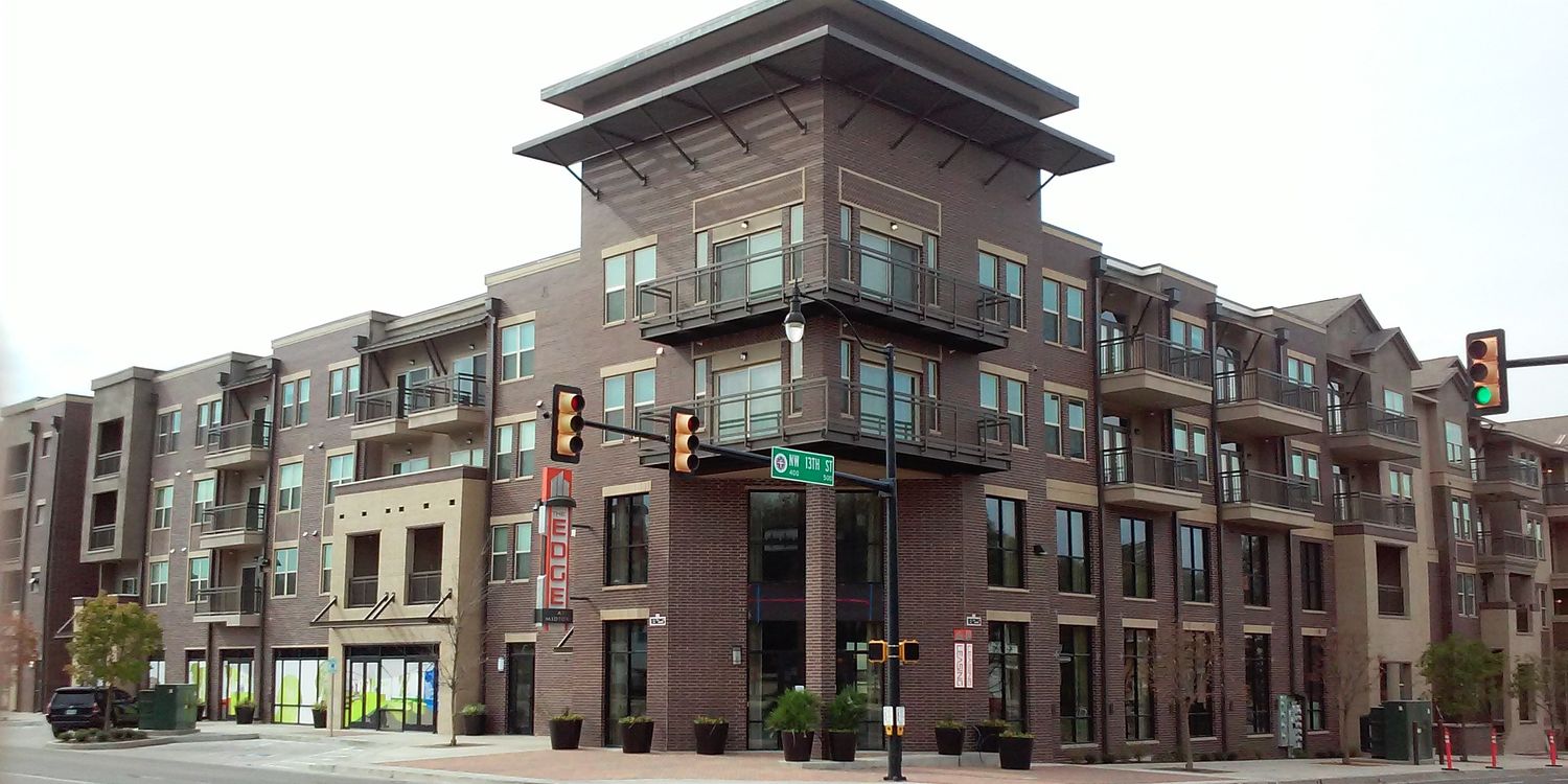 Edge At Midtown Apts banner