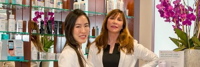 Elizabeth Evans💆‍♀️👩‍⚕️ banner