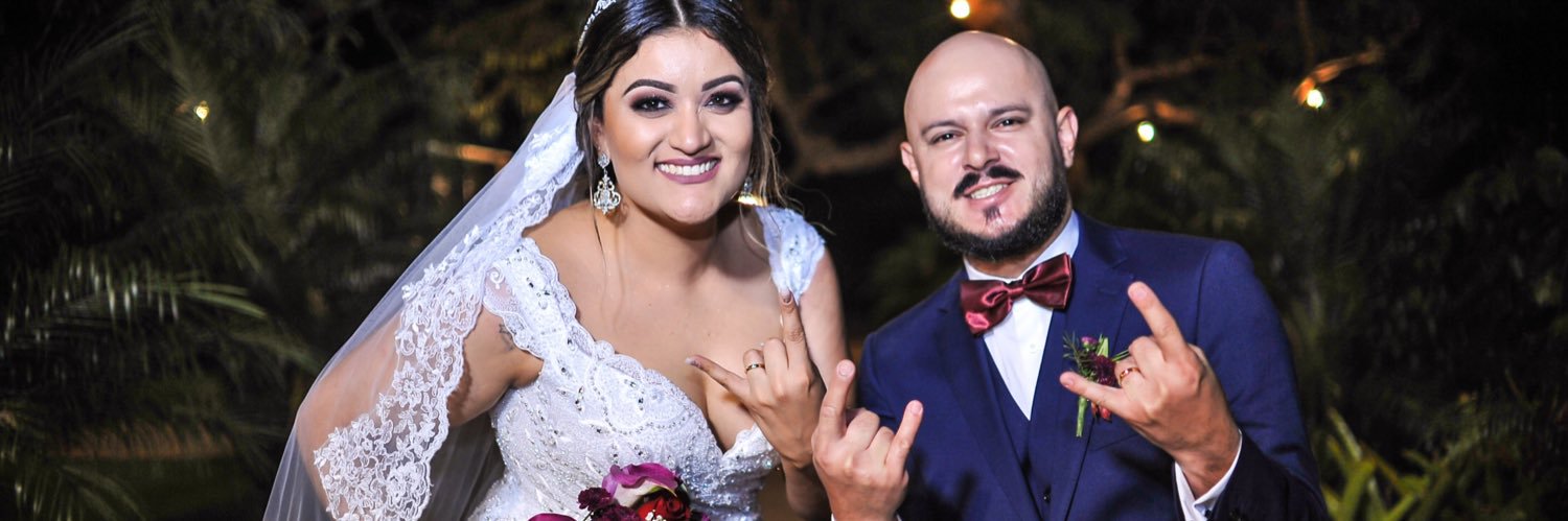 karinabaco's profile banner image
