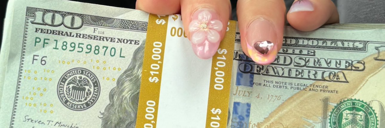 avaswallet_'s profile banner image