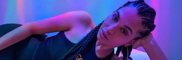 LillyKnight Profile Banner