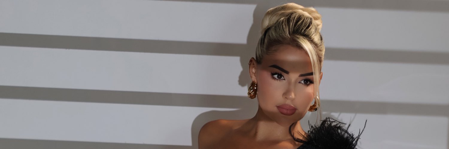Yuli Ruiz banner