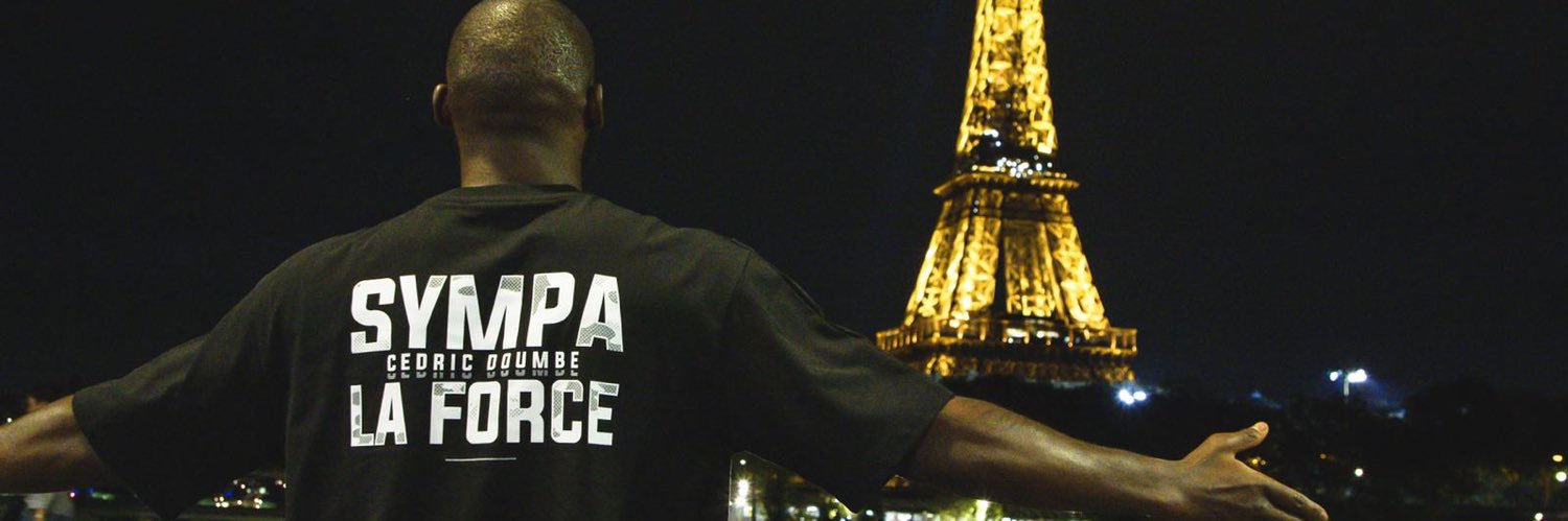 ZelysParis's profile banner image