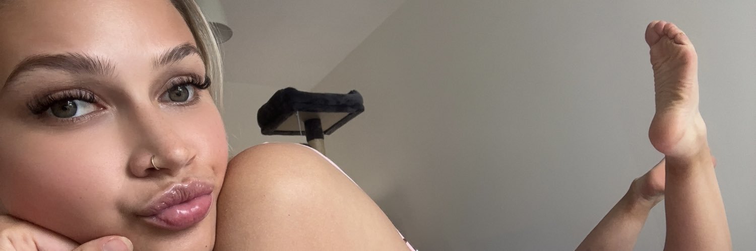 princess maya • uk findom • 🇬🇧 • banner