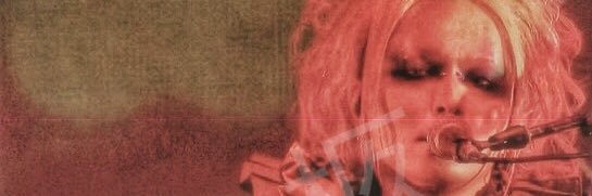 amour_hits's profile banner image