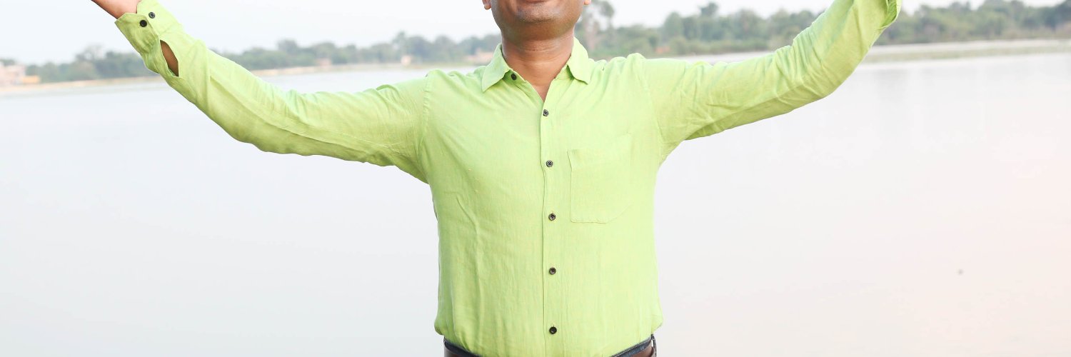 prateekece's profile banner image