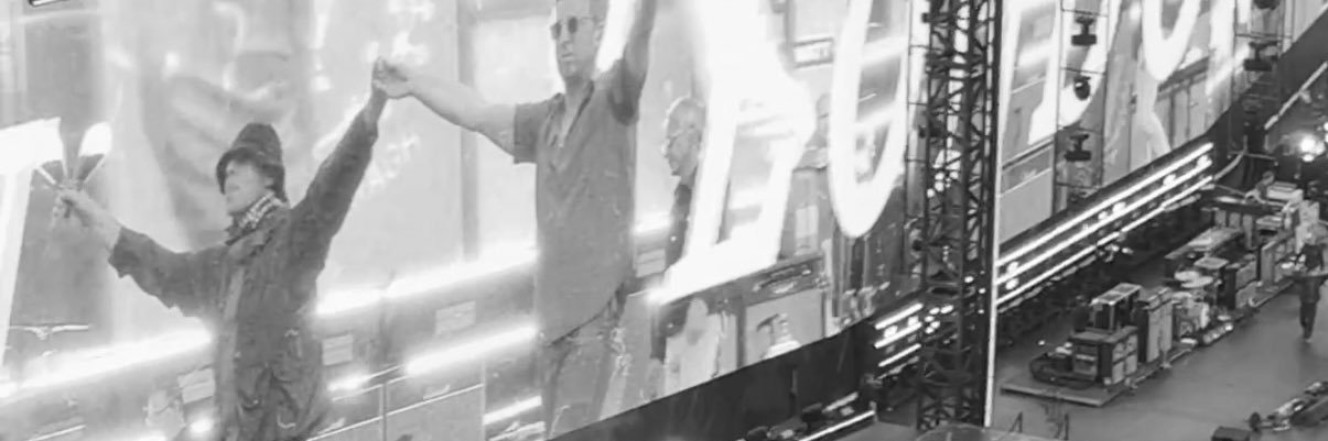 bec01's profile banner image