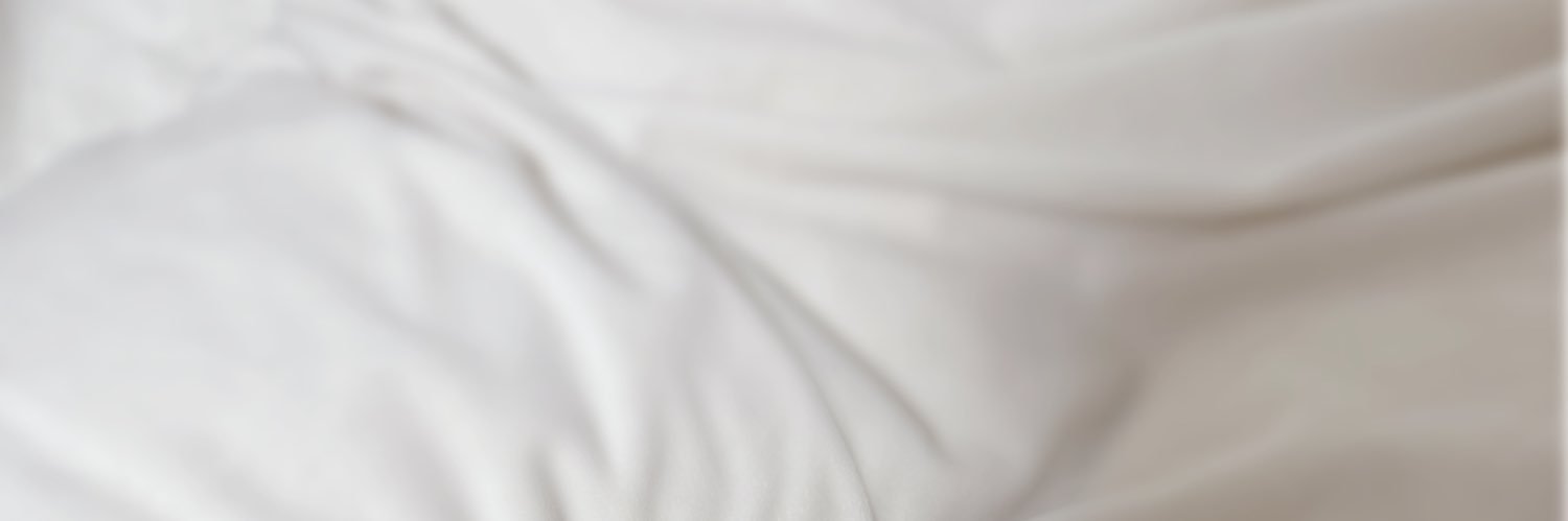 y___te3's profile banner image