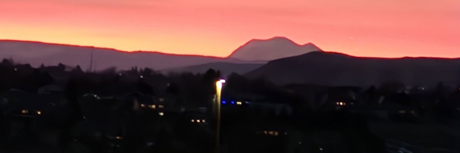 DonaldV1027's profile banner image