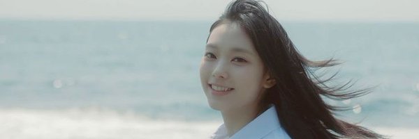 flocamelie Profile Banner