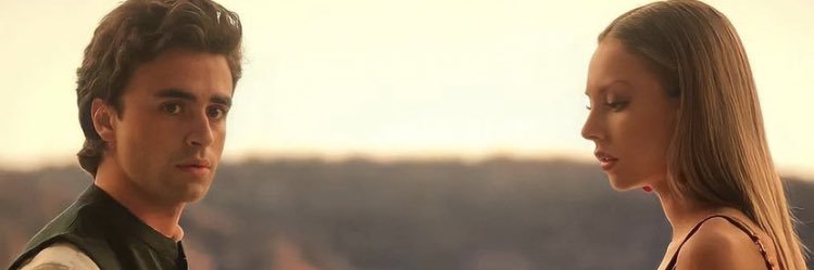 UzzJulia's profile banner image