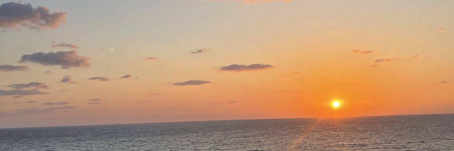 Eryn_Beth's profile banner image