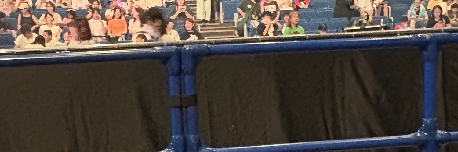 𝑹𝒖にゃ banner