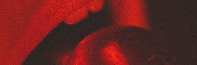 denu__s's profile banner image