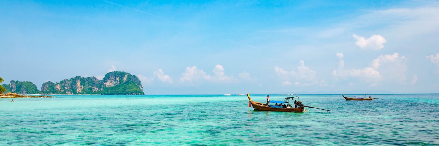 Twitter banner for @thailand