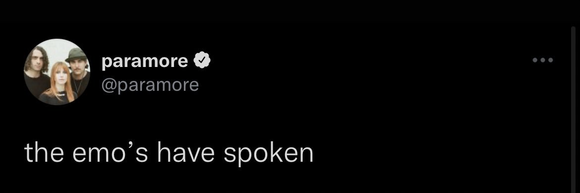 roxy moure ⚡️ banner