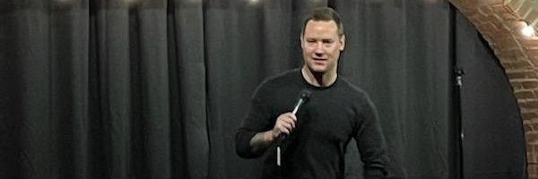 Travis. On tour. banner